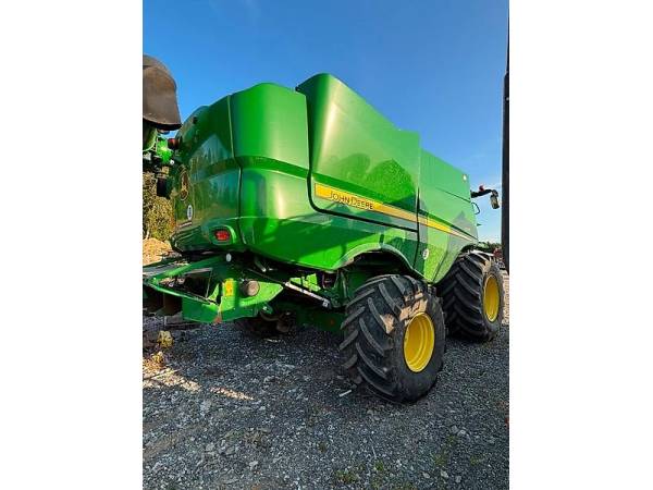 Комбайн John Deere S670 (2015)