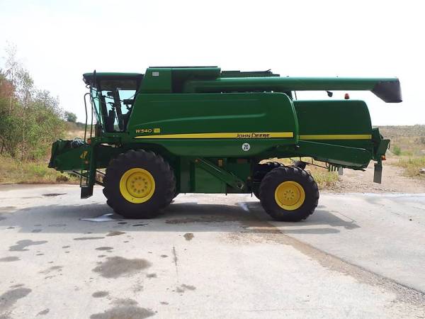 Комбайн John Deere W540 (2007)