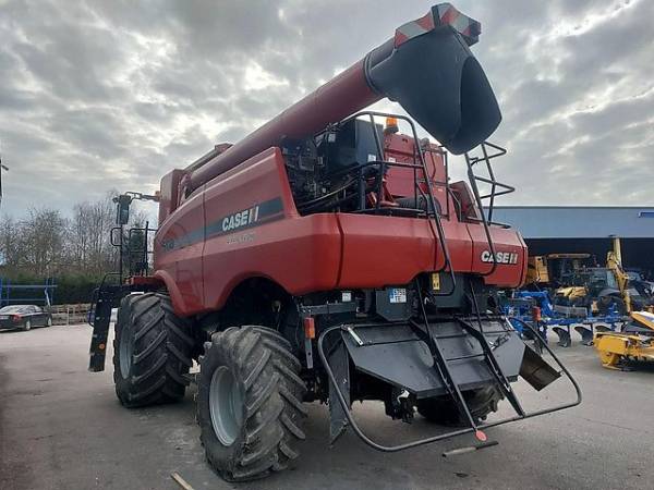 Комбайн Case IH 5130 (2014)