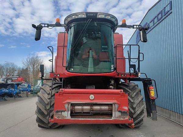 Комбайн Case IH 5130 (2014)