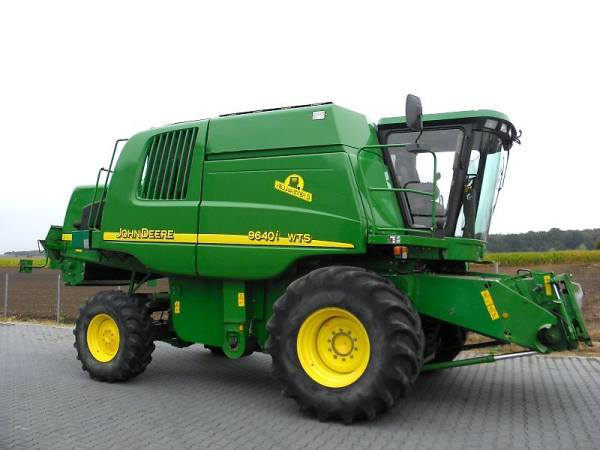 Комбайн John Deere 9640i WTS (2006)