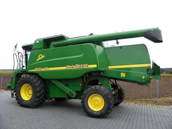 Комбайн John Deere 9640i WTS (2006)