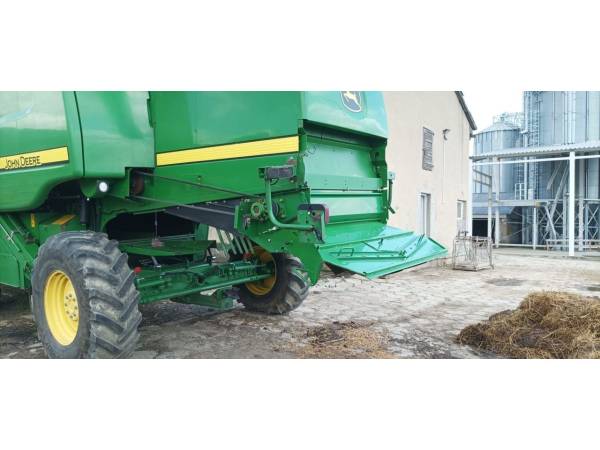Комбайн John Deere W540 (2012)