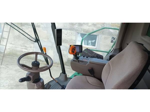 Комбайн John Deere W540 (2012)