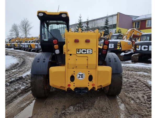 Погрузчик JCB 560-80 (2017)
