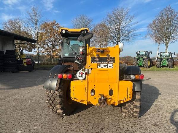 Погрузчик JCB 560-80 Agri Super (2016)