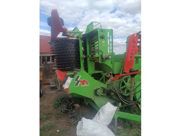 Тыквоуборочный комбайн Simsek Turbo 500