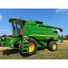 Комбайн John Deere 9560i WTS (2005)