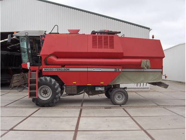 Комбайн Massey Ferguson 34 (1989)