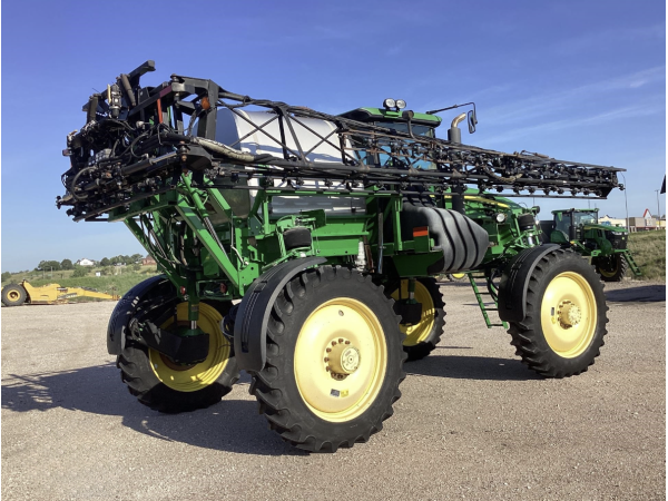 Обприскувач John Deere 4830 (2010)