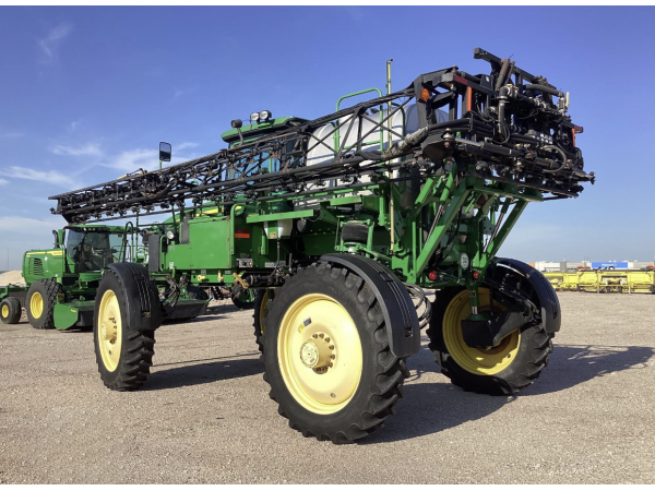 Обприскувач John Deere 4830 (2010)
