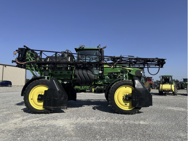 Обприскувач John Deere 4730 (2011)