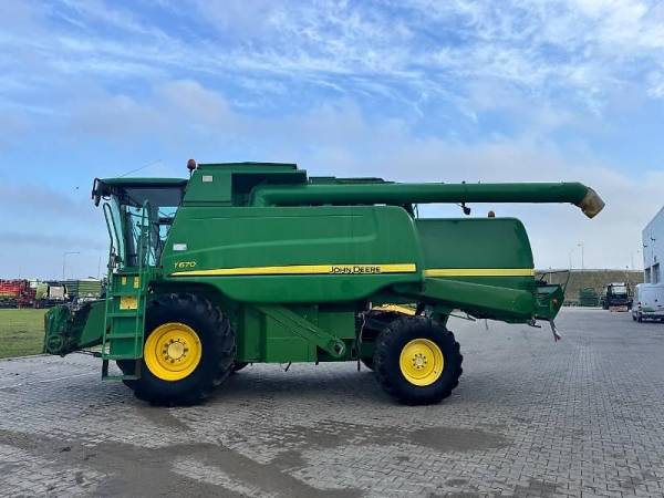 Комбайн John Deere T670 (2009)