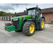 Трактор John Deere 8320R