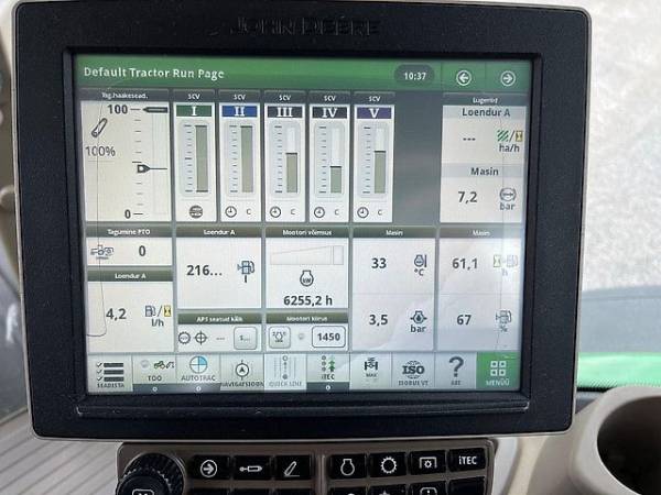 Трактор John Deere 8320R (2015)