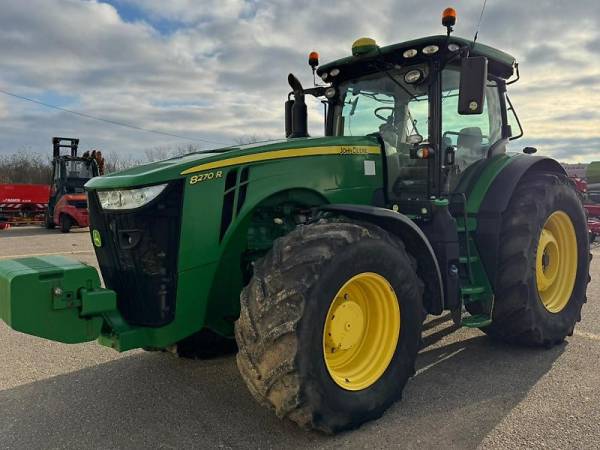 Трактор John Deere 8270R (2017)