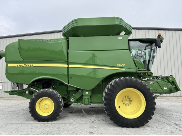 Комбайн John Deere S670 (2013)