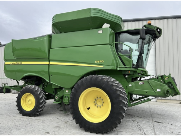 Комбайн John Deere S670 (2013)