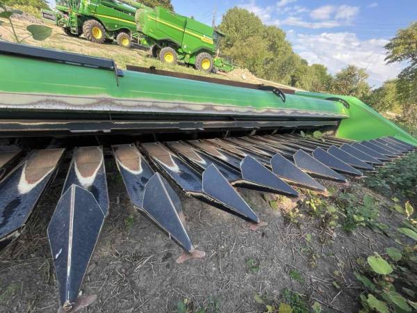 Соняшникова жниварка Sunworker 9 (2022)