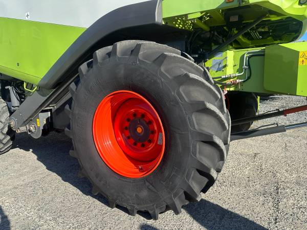 Комбайн Claas Lexion 550 (2008)