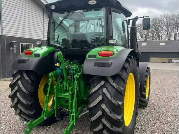 Трактор John Deere 6125R (2012)