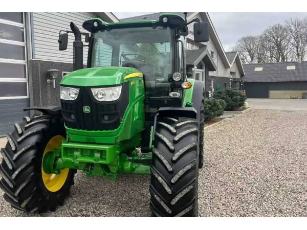 Трактор John Deere 6125R (2012)