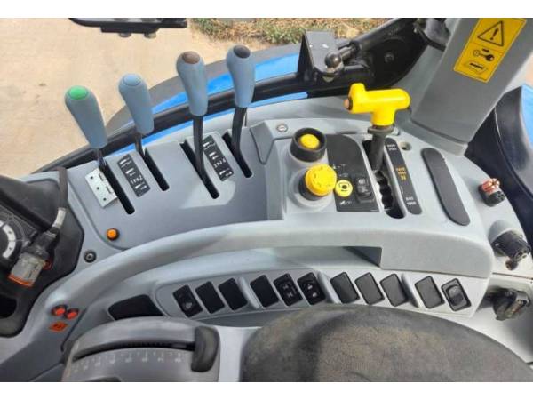 Трактор New Holland T6050 (2010)