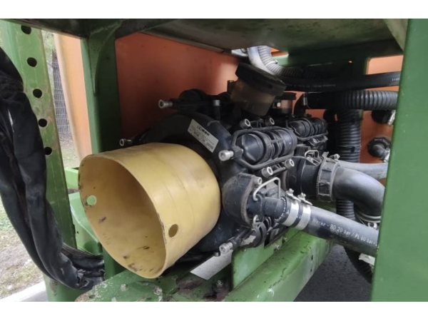Прицепной опрыскиватель Amazone UG 3000 Super (2011)