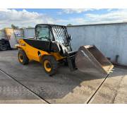 Навантажувач JCB 520-40