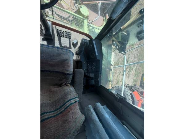Кормоуборочный комбайн Claas Jaguar 840 (1997)