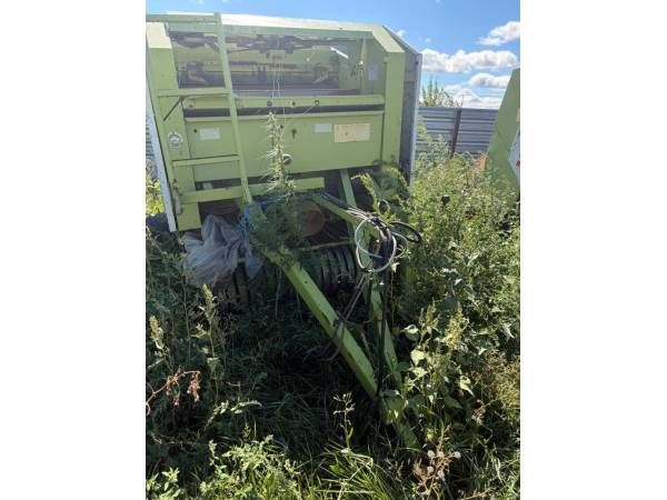 Пресс-подборщик Claas Rollant 46