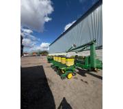 Сеялка John Deere 7200