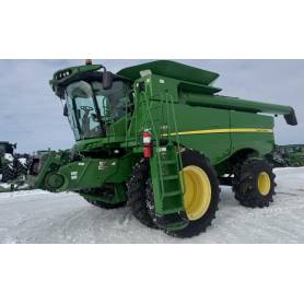 Комбайн John Deere S670 (2013)