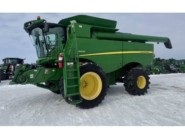Комбайн John Deere S670 (2013)