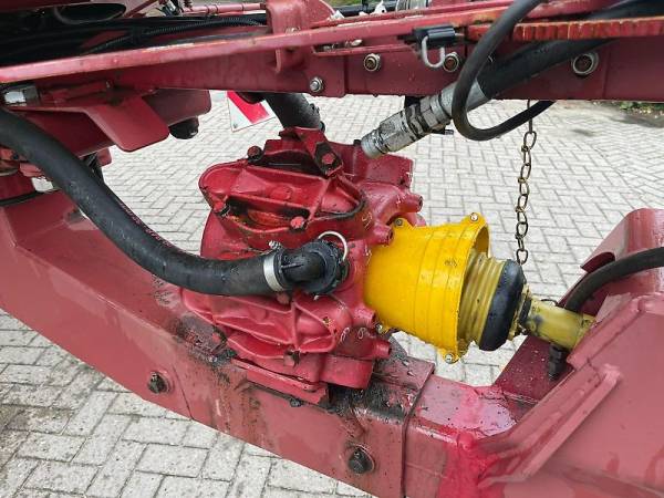 Причіпний обприскувач Hardi Commander 4200 (2002)