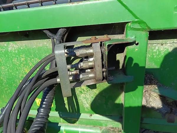 Комбайн John Deere 9660 WTS (2002)