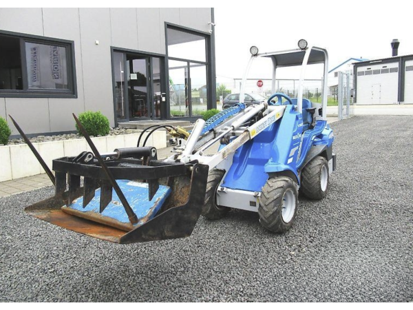 Минипогрузчик Multione S520T (2014)