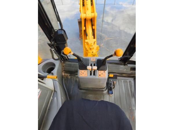 Экскаватор-погрузчик JCB 3CX (1999)