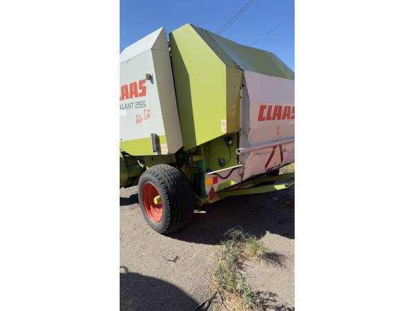 Пресс-подборщик Claas Rollant 255 RC (2005)