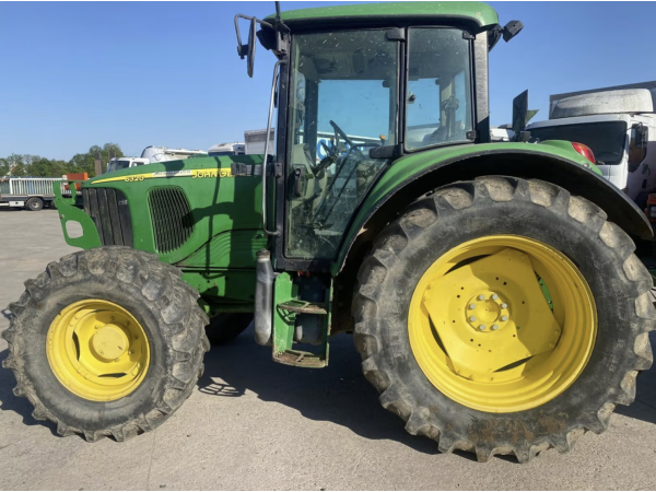 Трактор John Deere 6320 (2006)