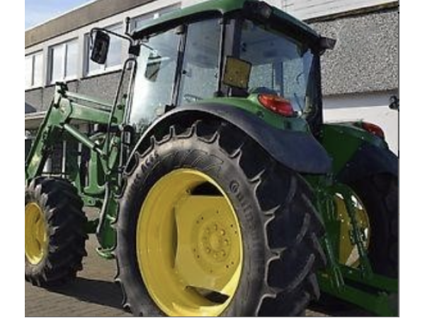 Трактор John Deere 6220 (2006)
