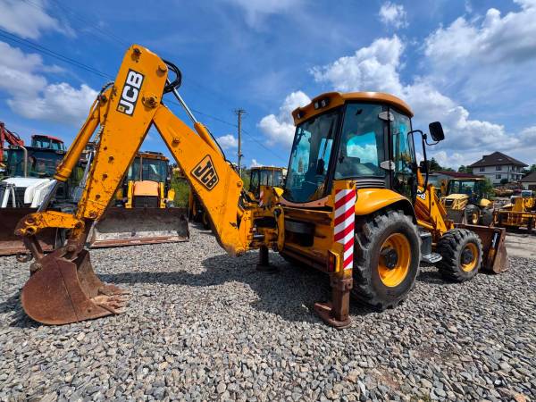 Екскаватор-навантажувач JCB 3CX (2005)
