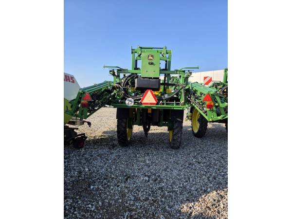Причіпний обприскувач John Deere M740 (2022)