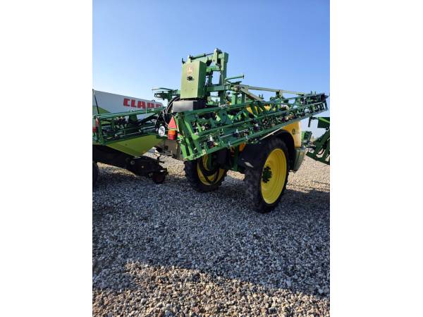 Причіпний обприскувач John Deere M740 (2022)