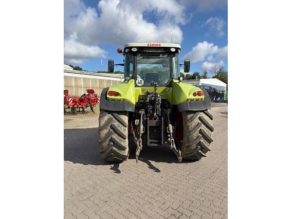Трактор Claas Arion 640 (2011)
