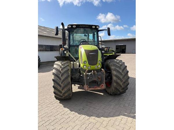 Трактор Claas Arion 640 (2011)