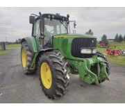 Трактор John Deere 6820