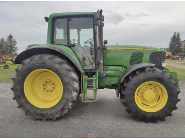 Трактор John Deere 6820 (2006)