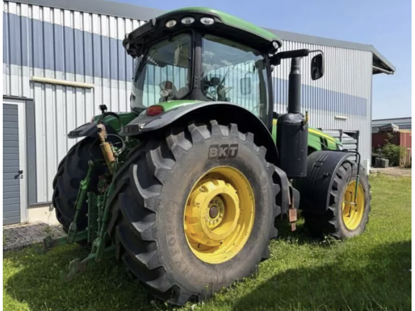 Трактор John Deere 8360R (2012)