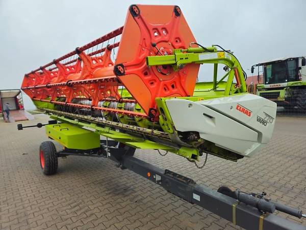 Комбайн Claas Lexion 6700 (2020)